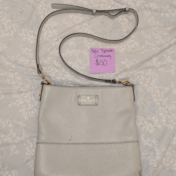kate spade Handbags - Gray Kate Spade Bay Street Cora Crossbody Purse
